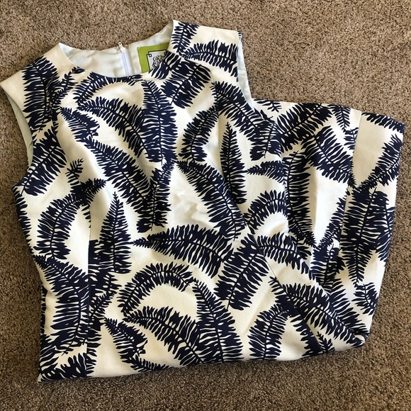 Elizabeth McKay Dresses & Skirts - Elizabeth McKay blue shift dress size 2